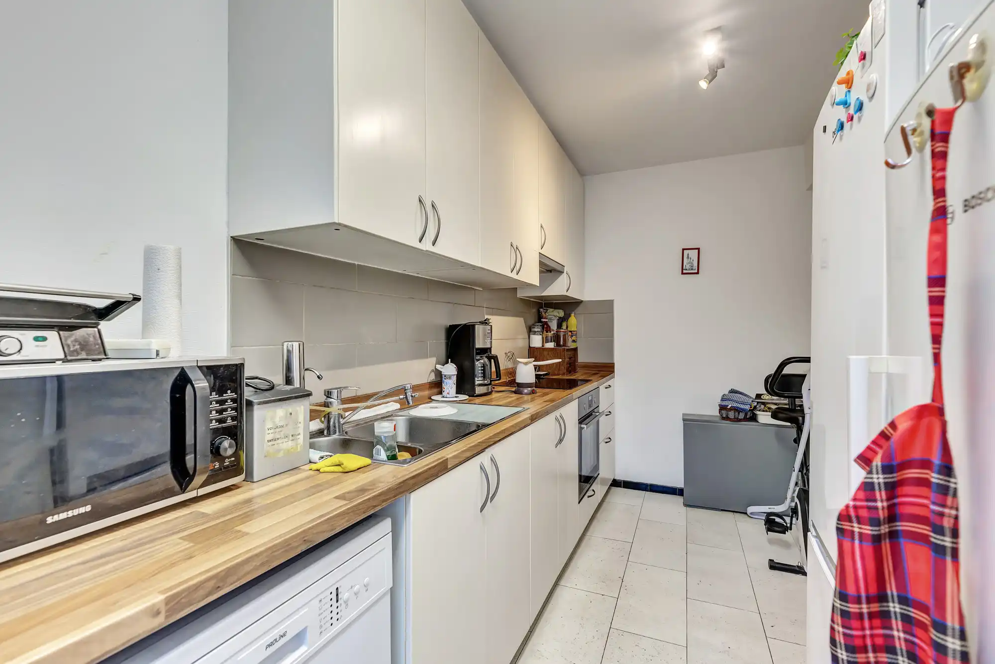 Tweeslaapkamer appartement met garage op toplocatie! foto 13