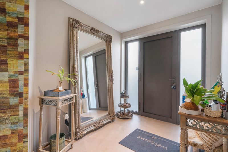 Instapklare Open Bebouwing in Rustige Residentiële Wijk – Lokeren! foto 2