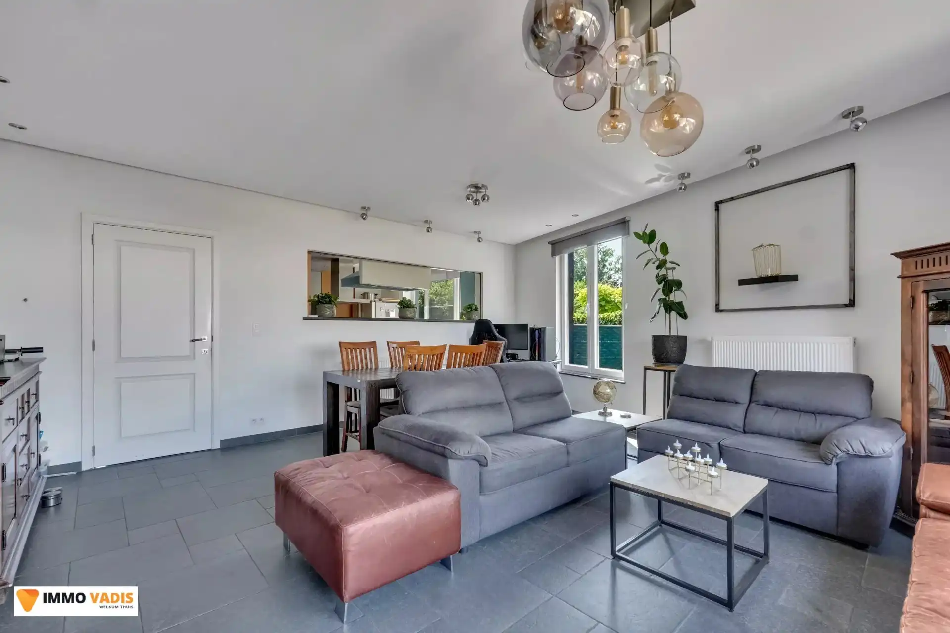Instapklare, ruime woning met vier slaapkamers foto 6
