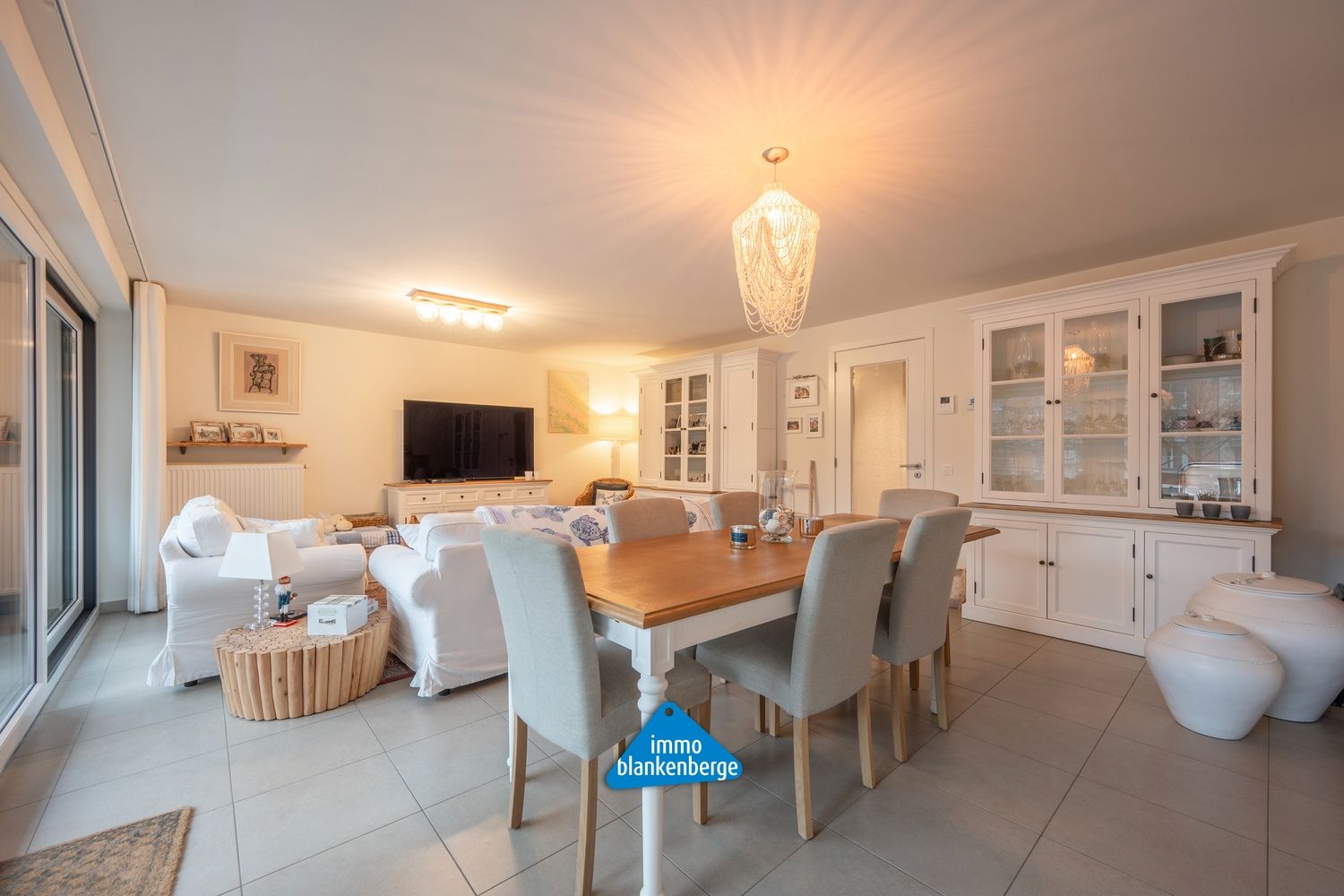 Lichtrijk Nieuwbouwappartement met 2 Slaapkamers in het Centrum van Blankenberge foto 4