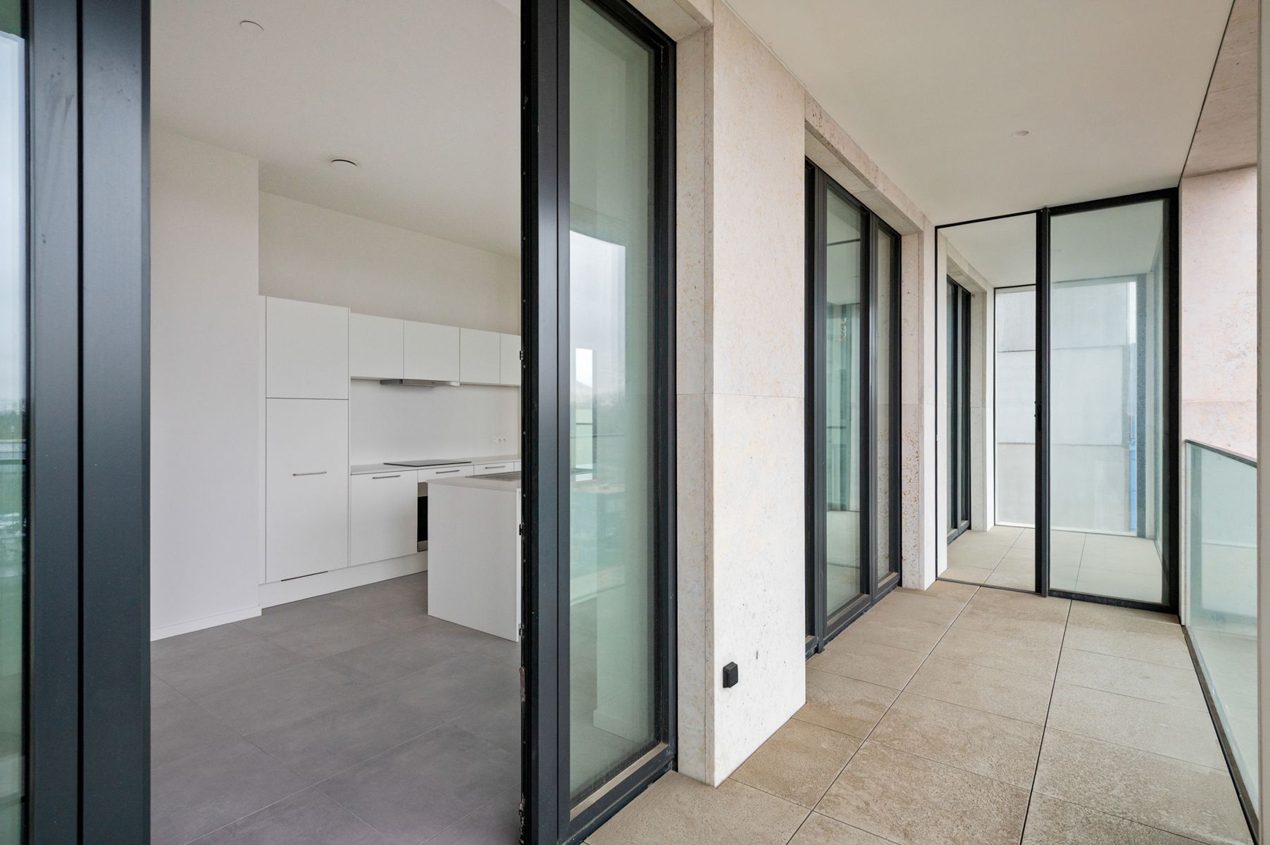 Nieuw-Zuid - Instapklaar appartement met zicht op de Schelde foto 13