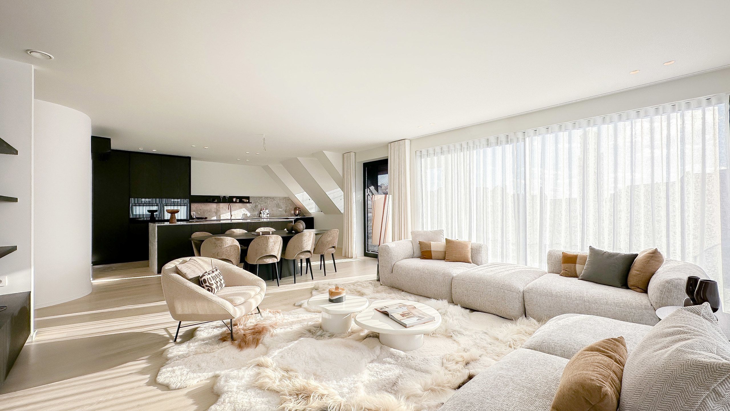 LUXUEUS nieuwbouw HOEKAPPARTEMENT in DUPLEX-vorm... foto 1