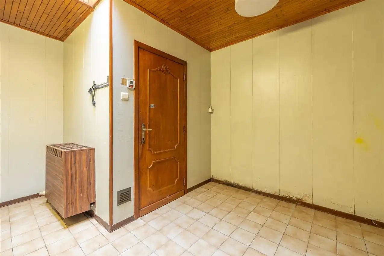 Op te frissen rijwoning in het centrum foto 8