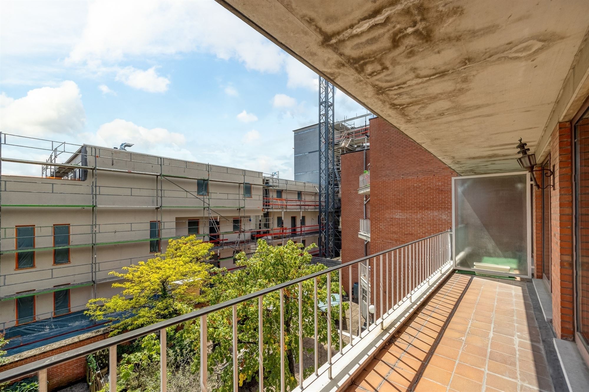 Recent gerenoveerd appartement met 3 slpkms foto 27