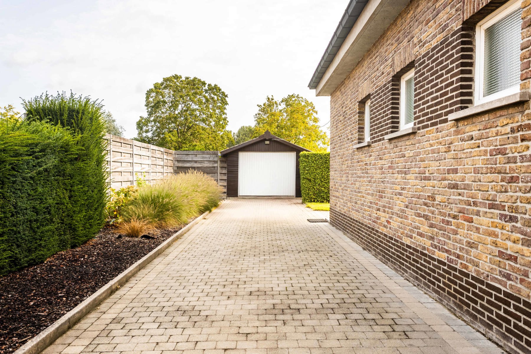 Charmante gezinswoning met 5 slaapkamers en riante tuin. foto 28