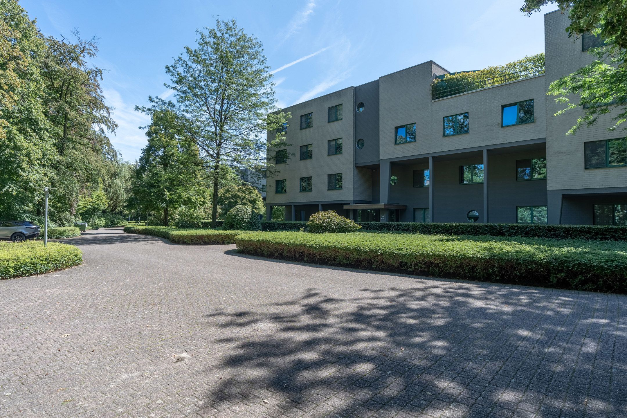 Gerenoveerd luxeappartement op privédomein te Oud-Turnhout foto 30