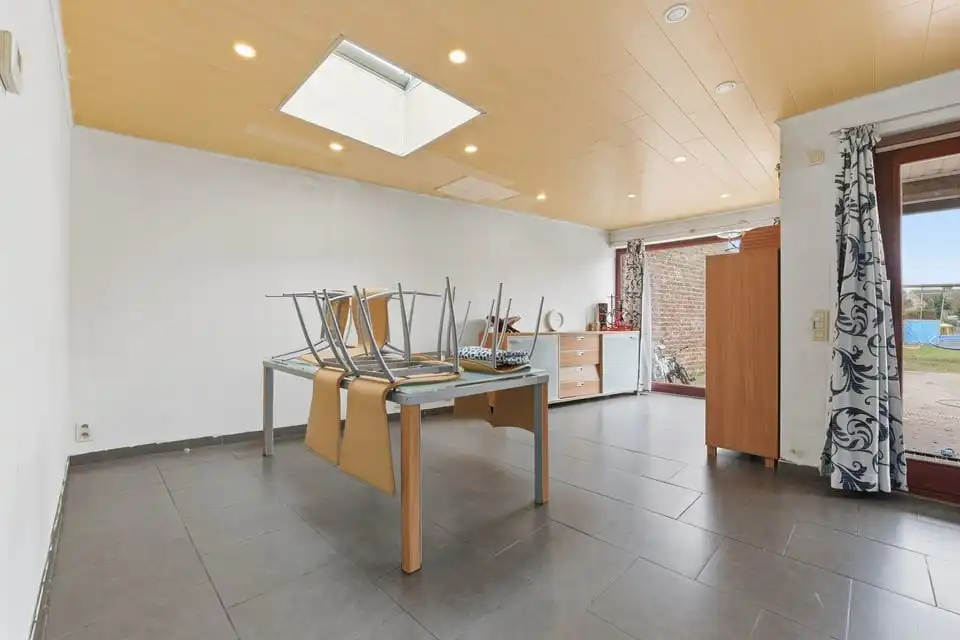 RUIME GEZINSWONING OP EEN MOOI PERCEEL IN RUMMEN foto 13