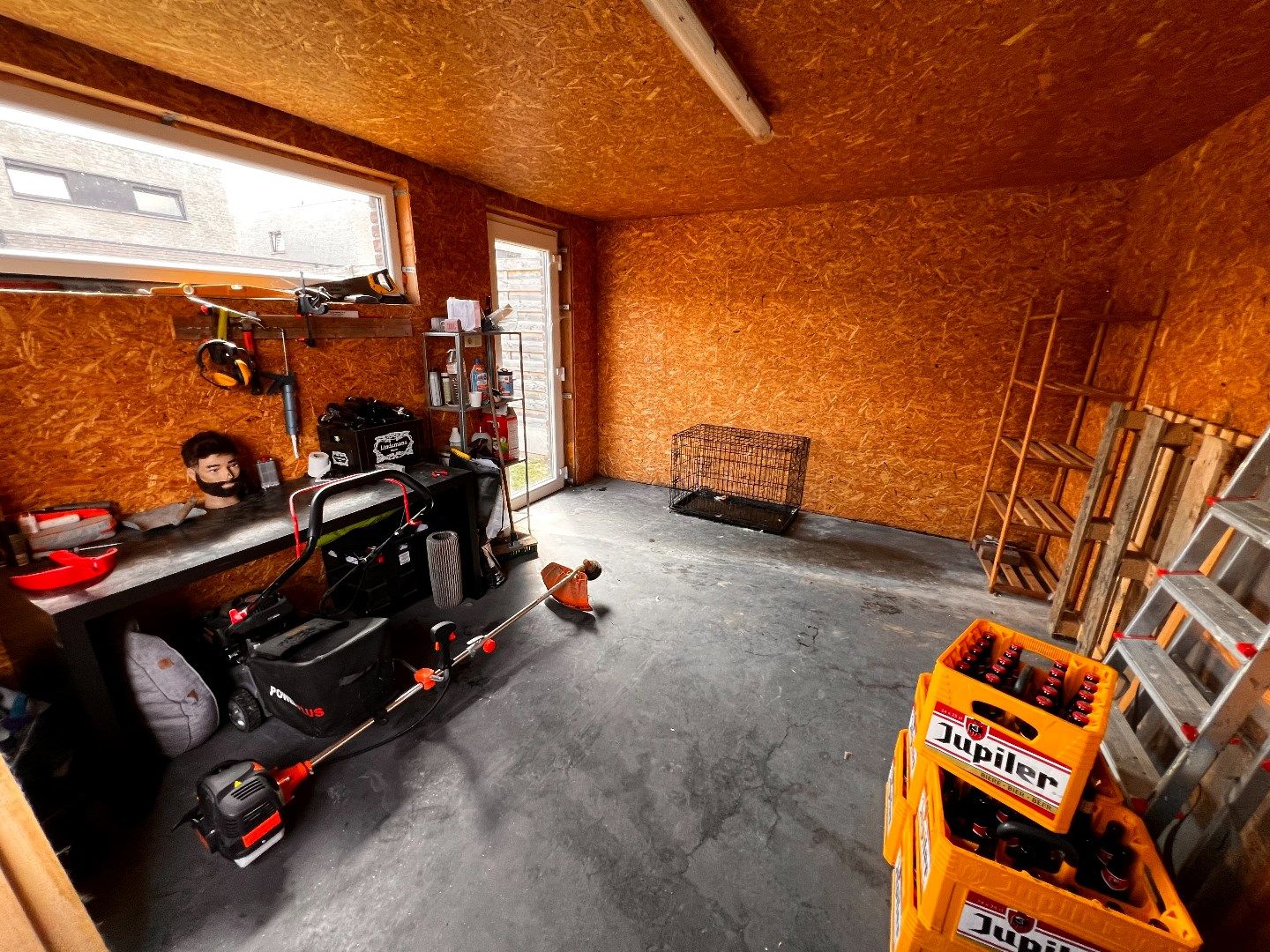 HALFOPEN WONING MET 3 SLAAPKAMERS, TUIN EN POLYVALENTE RUIMTE foto 11