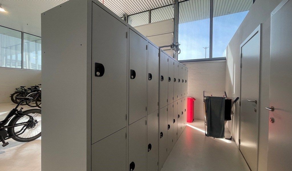 Vernieuwde kantoren te huur in Ahlers Building te Antwerpen foto 26