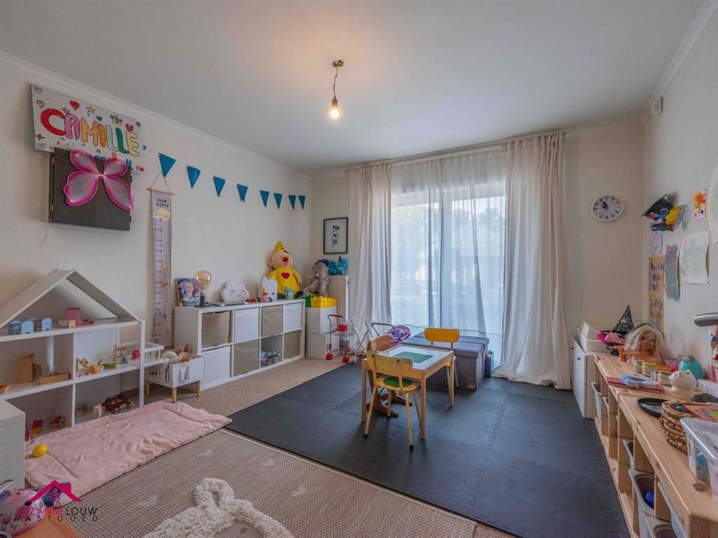 Ruime, vrijstaande gezinswoning foto 15