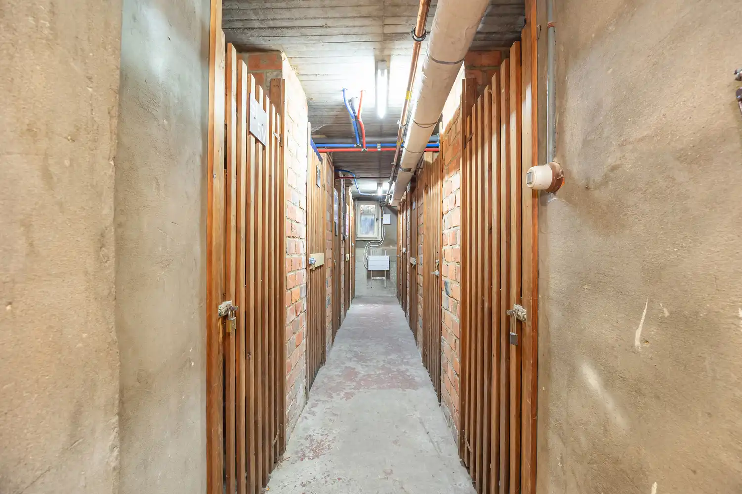 IN OPTIE:kevin@wellimmo.net voor meer info! Instapklare studio met aangenaam terras (50m²) op toplocatie aan de Jan van Rijswijcklaan foto 13