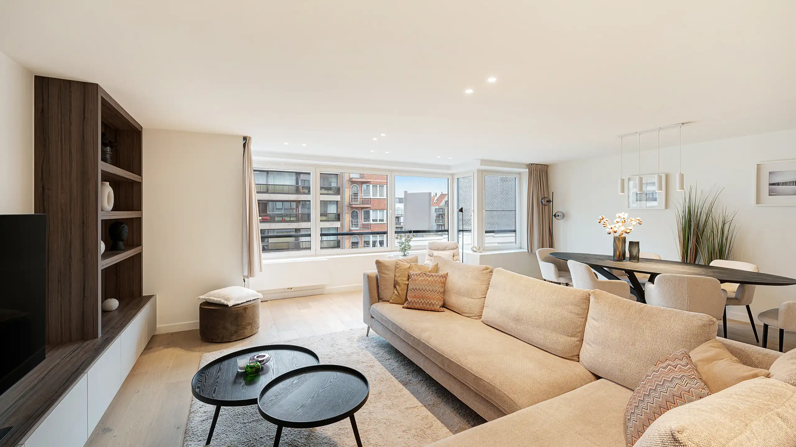 Uitzonderlijk ruim en lichtrijk wonen in het hart van Knokke foto 11