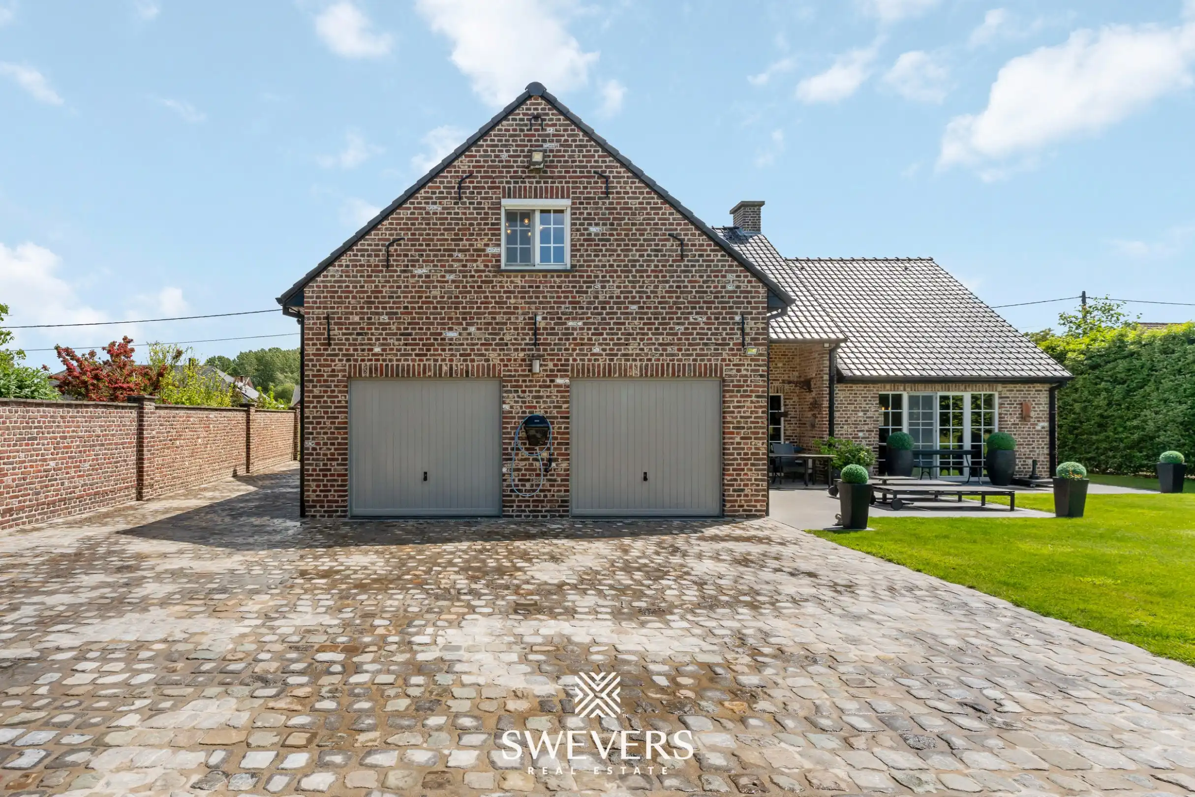 Ruime villa met 4 slaapkamers en prachtige tuin op 10a 49ca foto 28