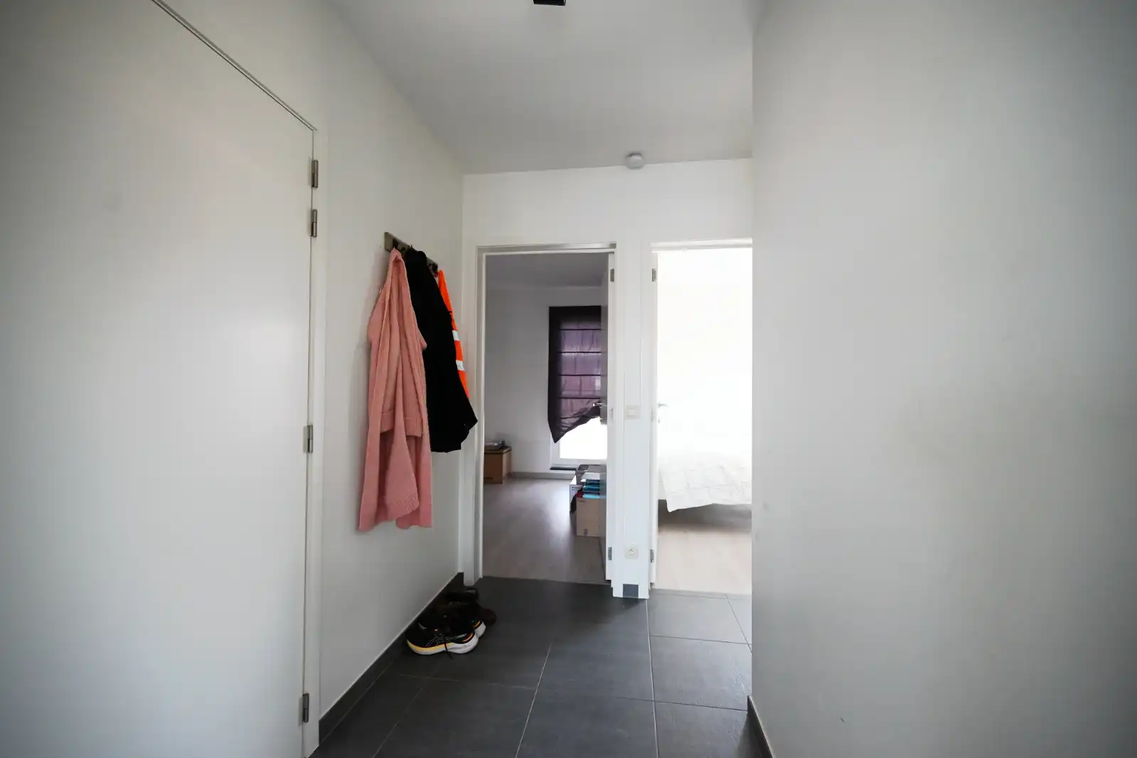 Appartement met 2 slaapkamers op het 1ste verdiep! foto 9