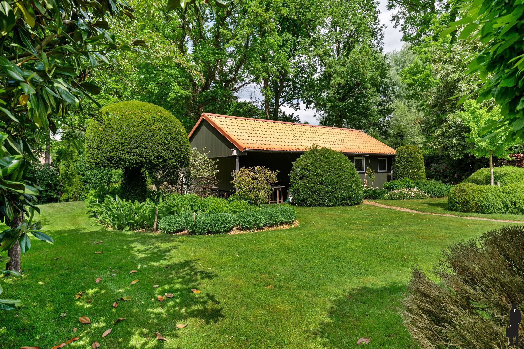 Provençaalse gelijkvloers villa op prachtig perceel van ca. 2.316 m² op de grens met Schilde. foto 34
