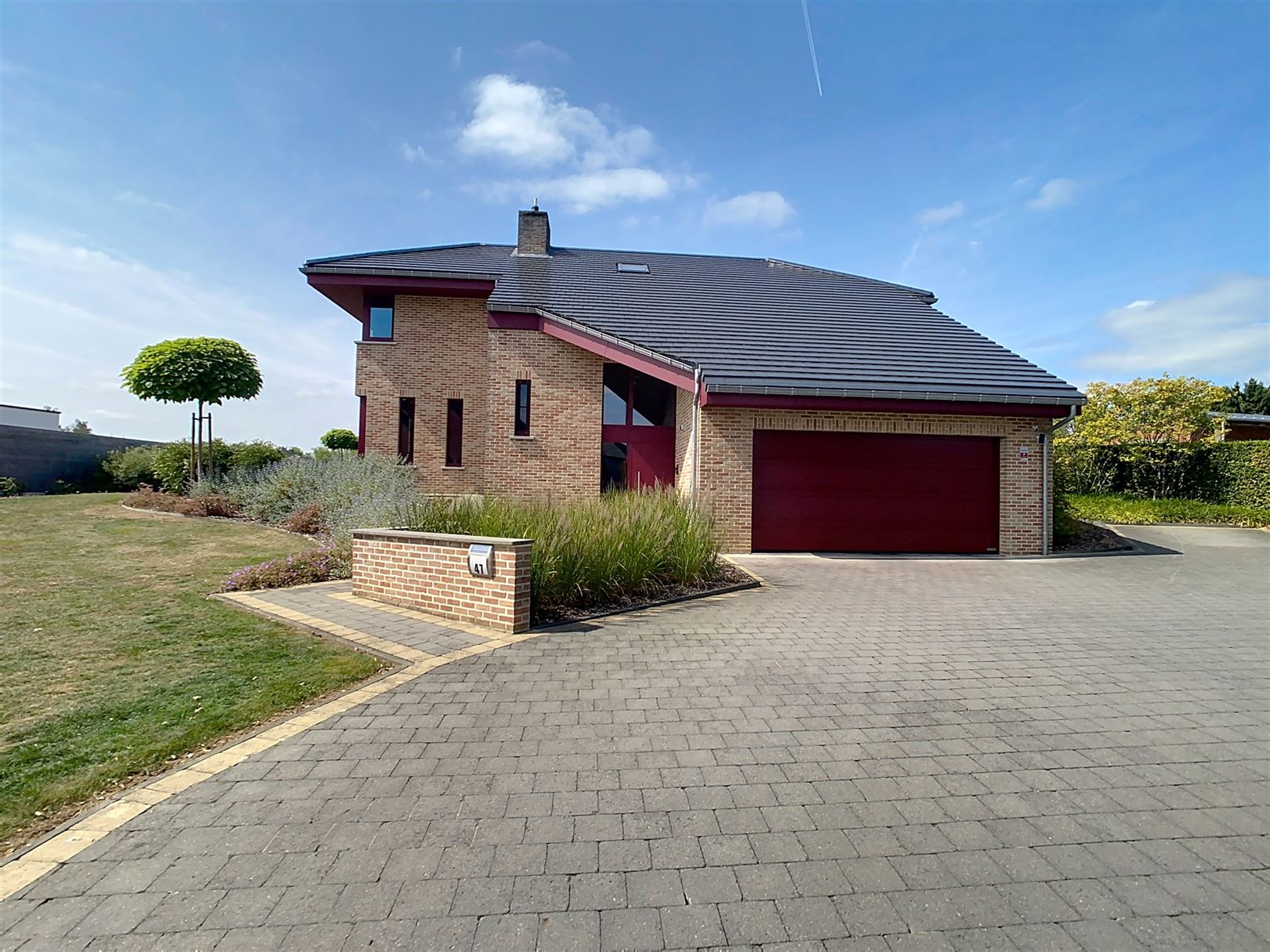 Ruime villa, 3/4 slpks, garage, terras, tuin, 23a 85ca foto 2