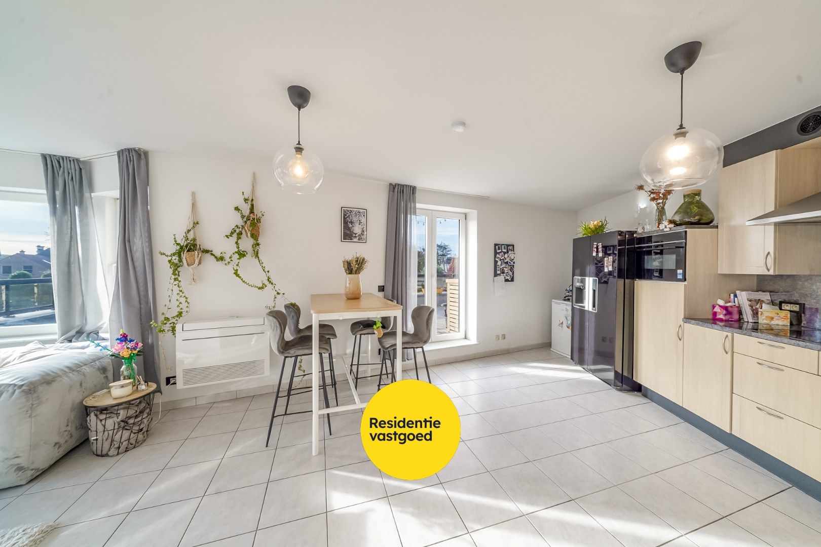 Instapklaar 2-slaapkamerappartement met ruim terras vlakbij het strand te Bredene foto 13