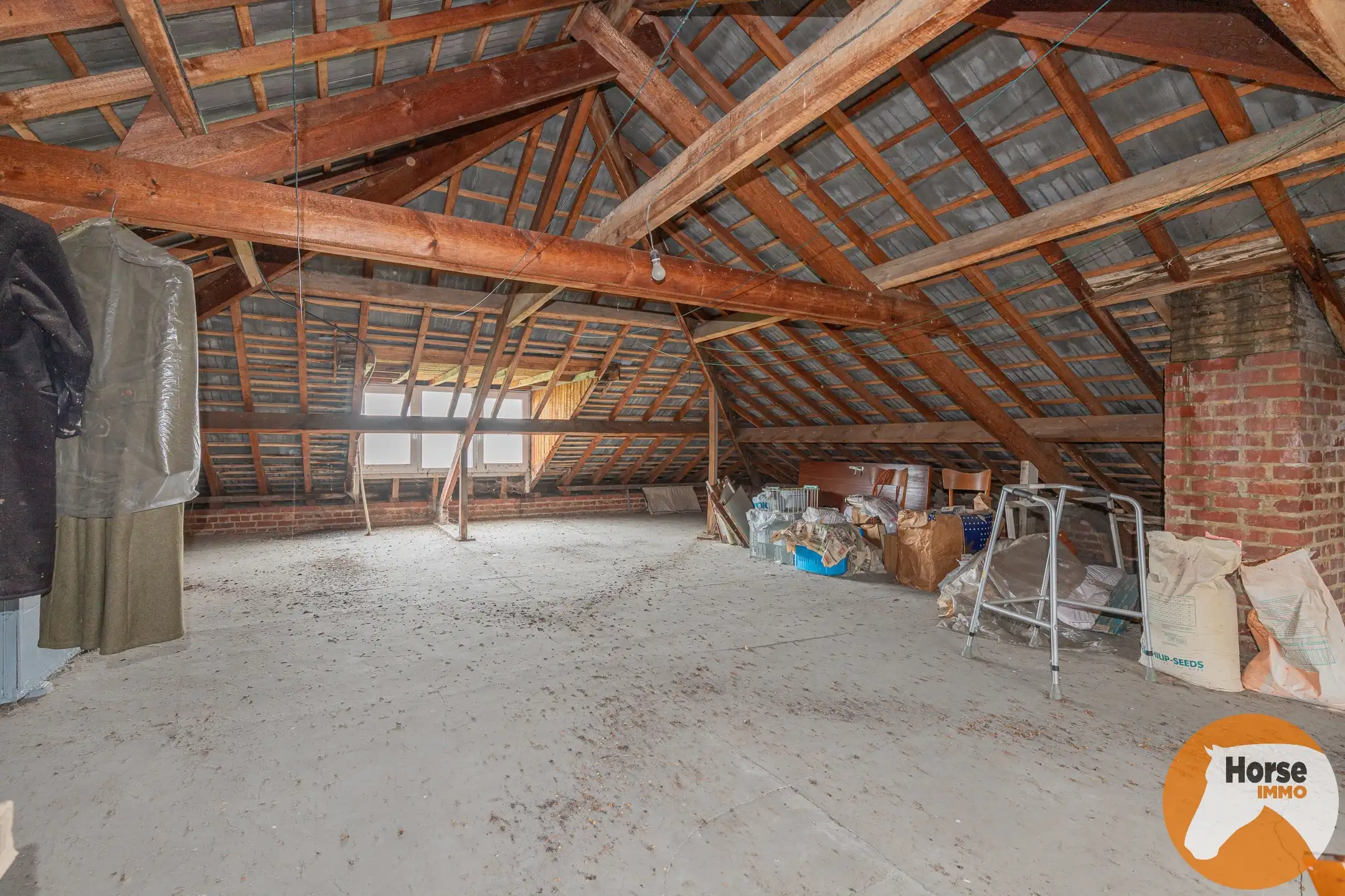 HERZELE - Vrijstaande woning in een landelijke omgeving foto 16