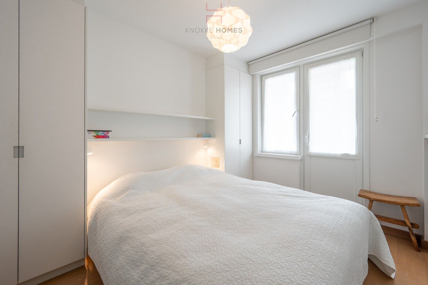 Instapklaar gerenoveerd 3 slaapkamer-appartement met een prachtig en breed frontaal zeezicht. foto 7