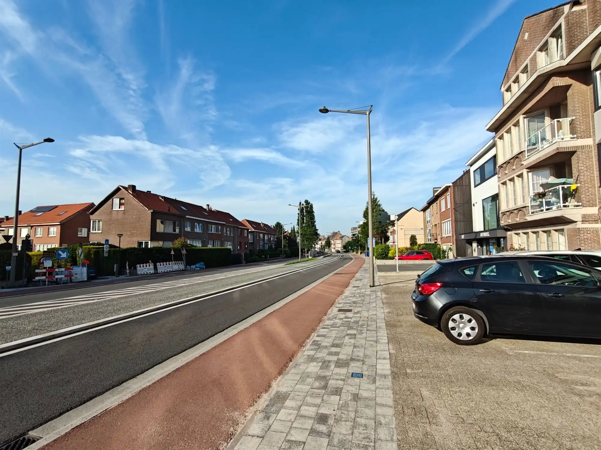 2 slaapkamers appartement met terras foto 20
