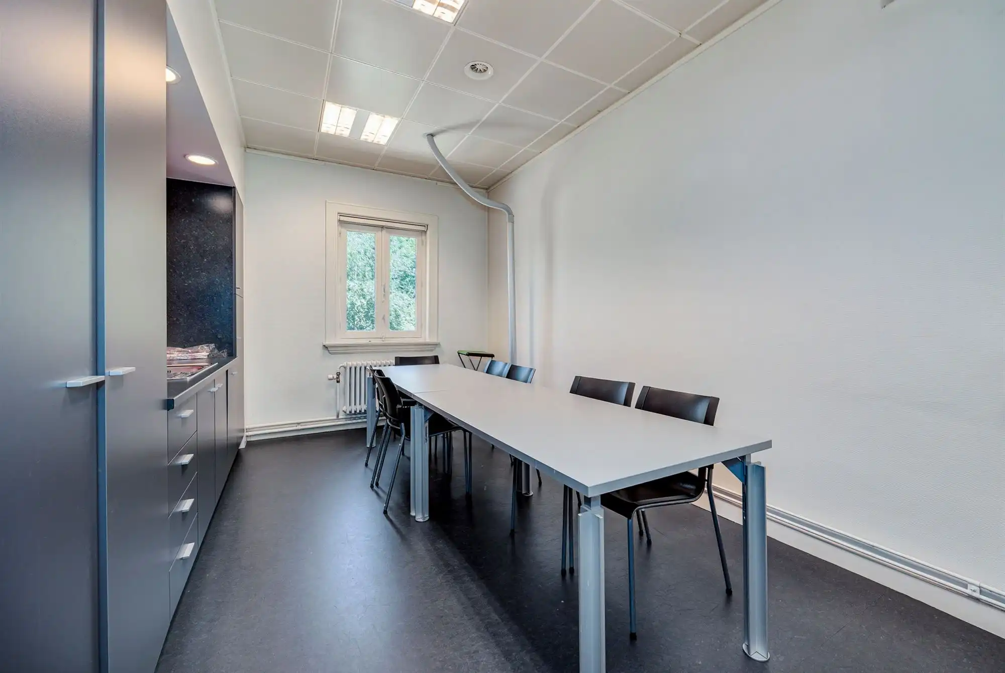Prachtige handelswoning met betrouwbare huurder op handelslocatie! foto 18