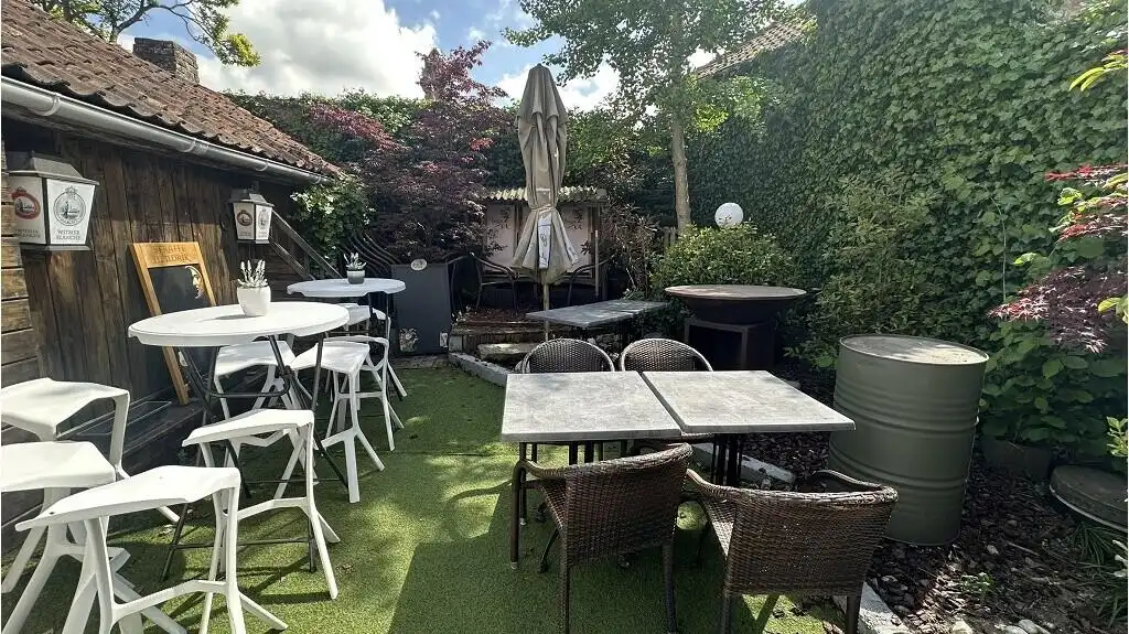 Overname instapklaar fonduehuis en restaurant in Brugge foto 11