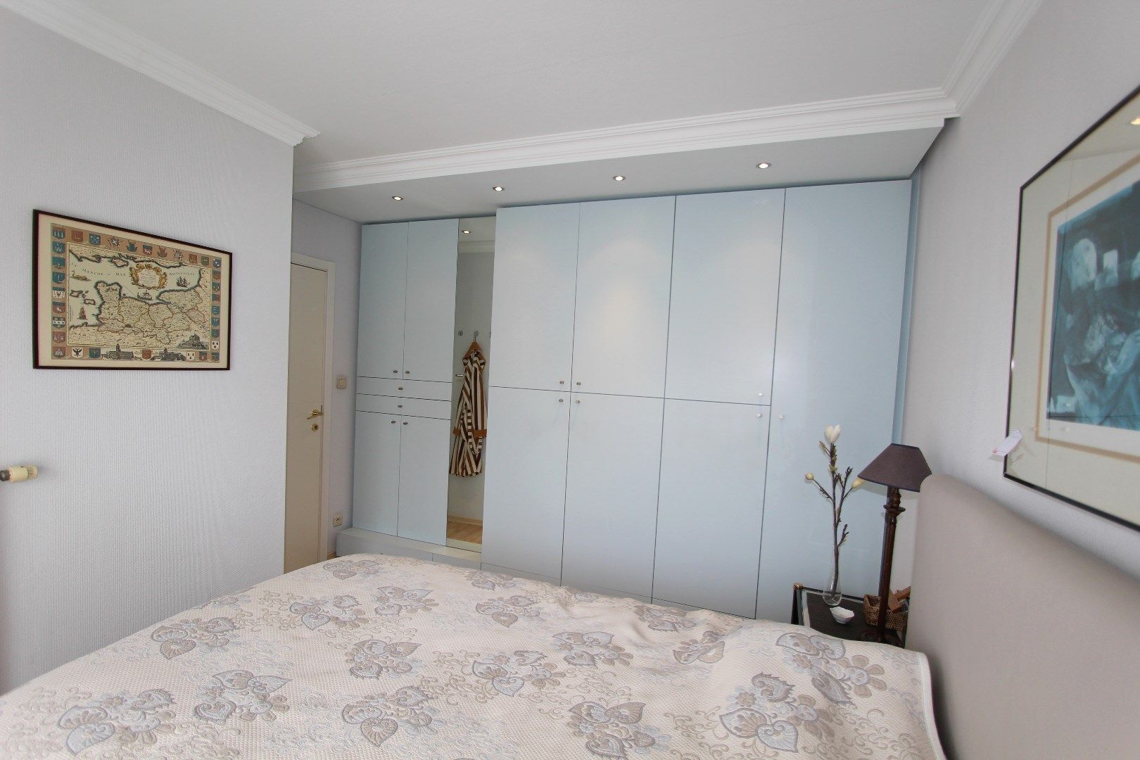 MOOI APPARTEMENT IN HET CENTRUM MET GARAGE foto 13