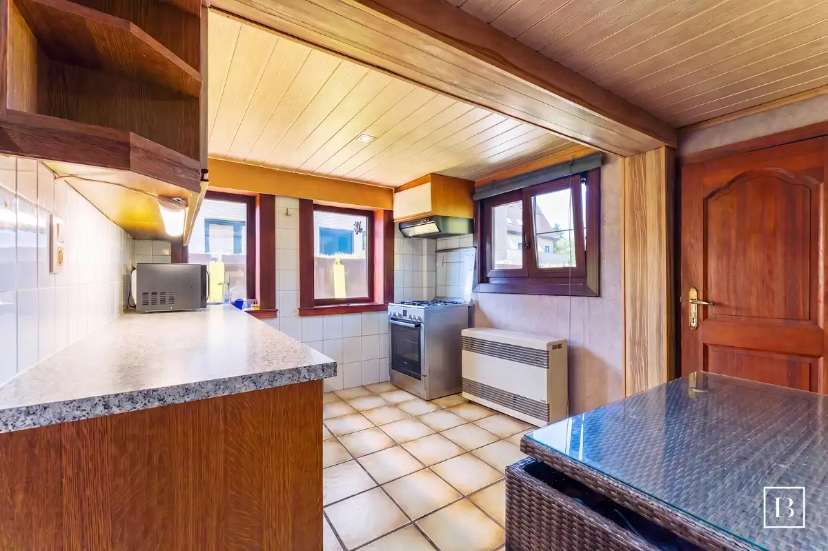 Goed onderhouden woning nabij het centrum foto 13