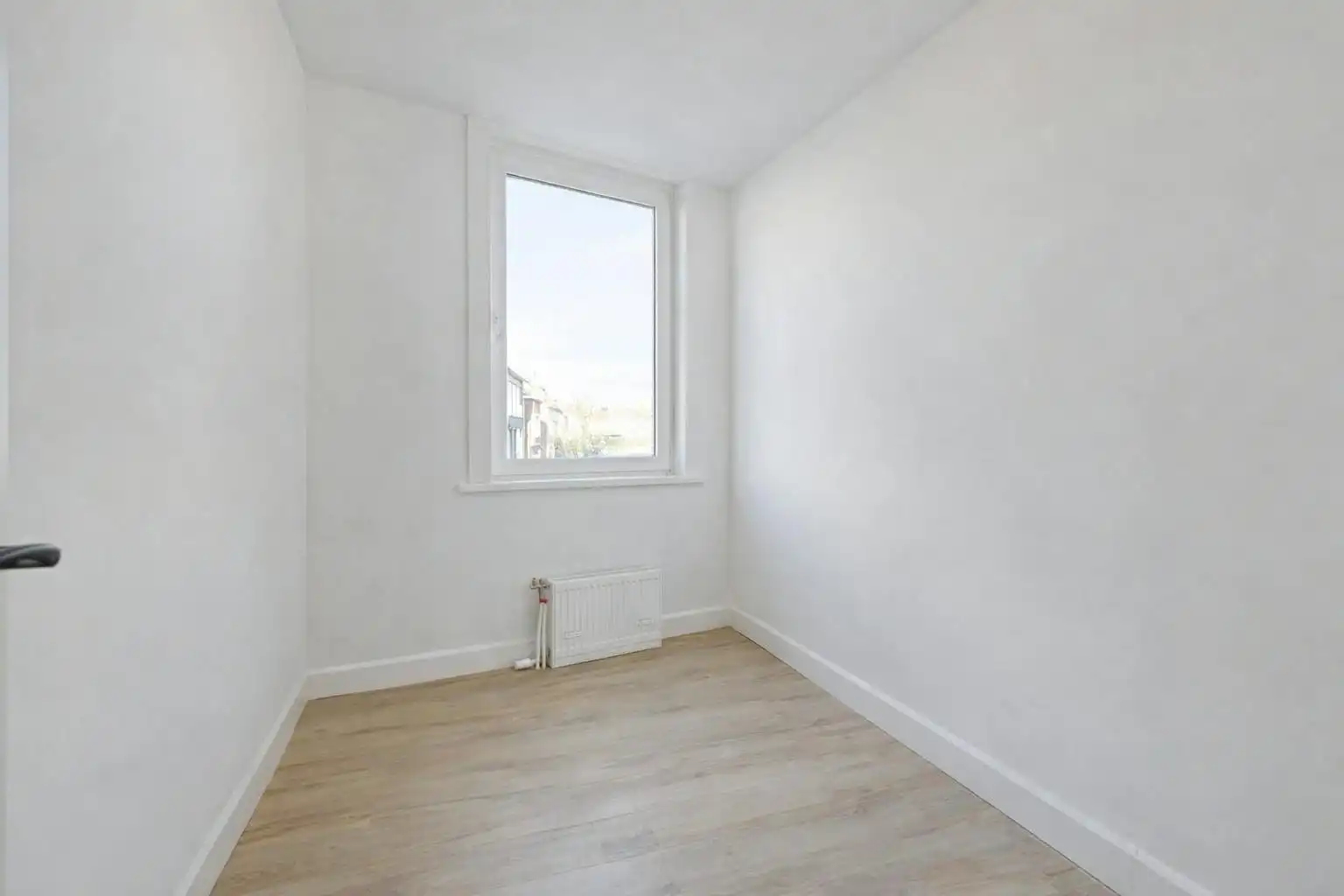 Gerenoveerd huis met 5 slaapkamers te koop in Zeebrugge foto 14