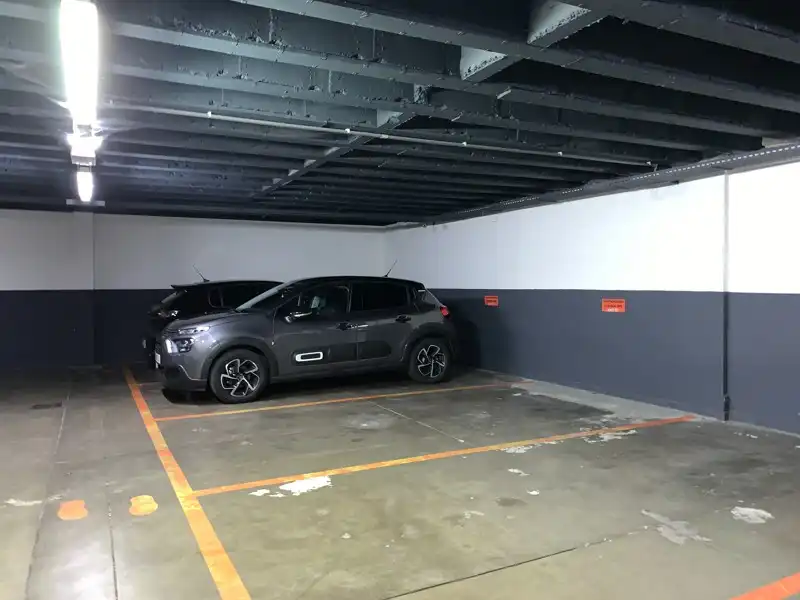 Instapklaar handelsgelijkvloers Te Huur en Te Koop foto 54