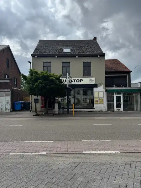 Projectgrond voor meerdere appartementen op een topligging. foto 2