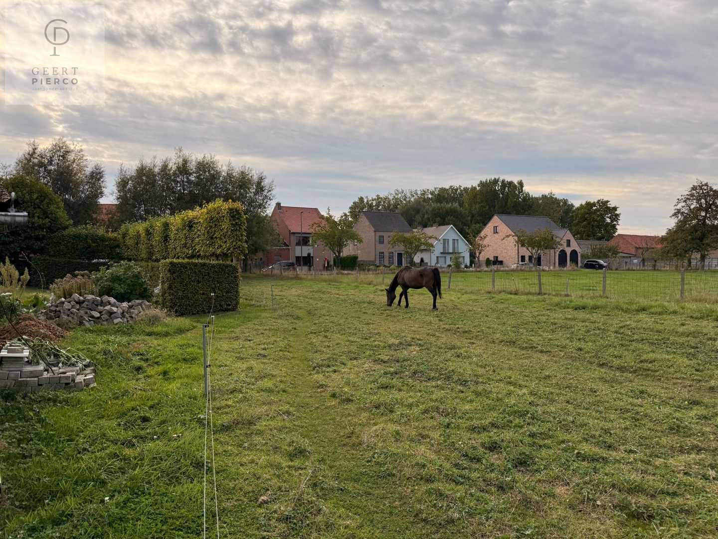 Charmante Villa in het groen foto 47