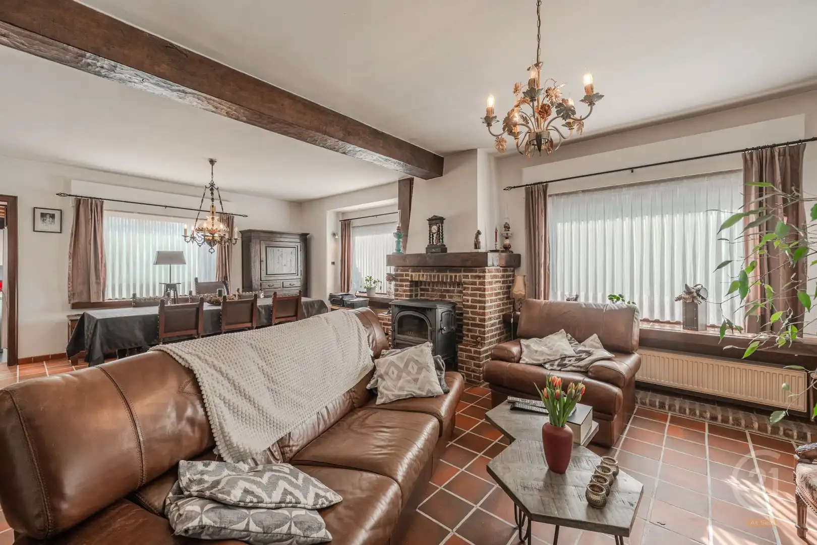 Gezellige woning met veel buitenruimte en rustige ligging foto 7