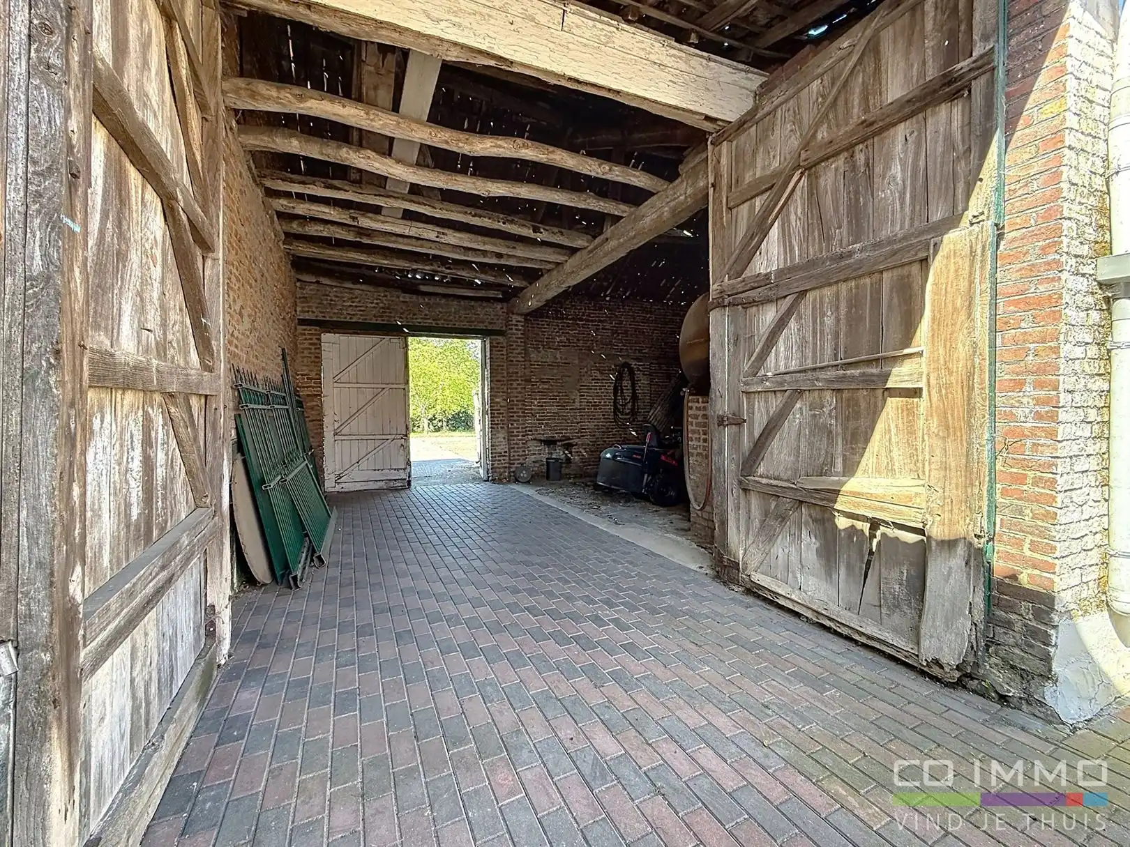 Te renoveren vierkantshoeve met tuin, opp 28a 53ca foto 7