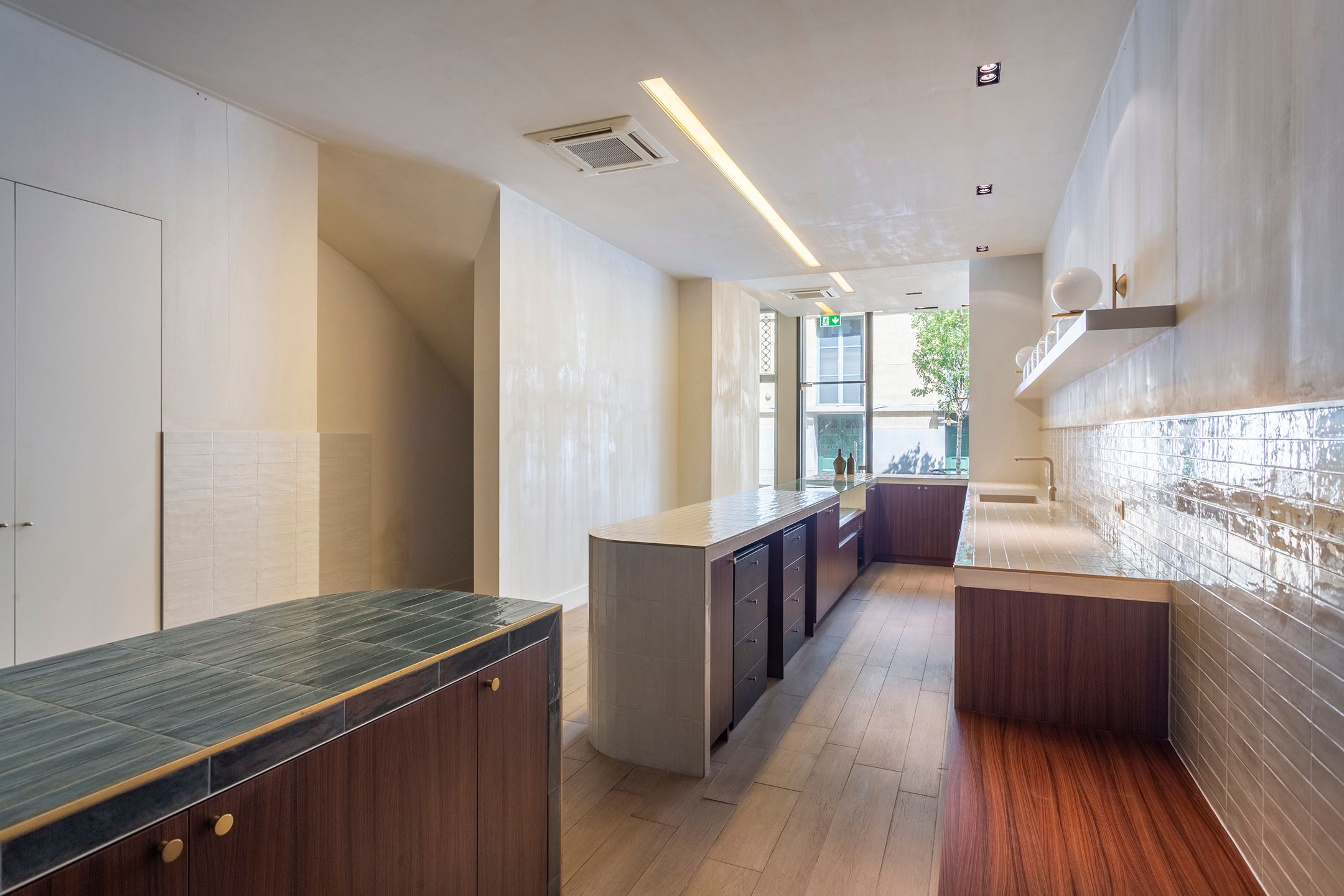 commerciële ruimte op absolute toplocatie aan Bourla foto 17