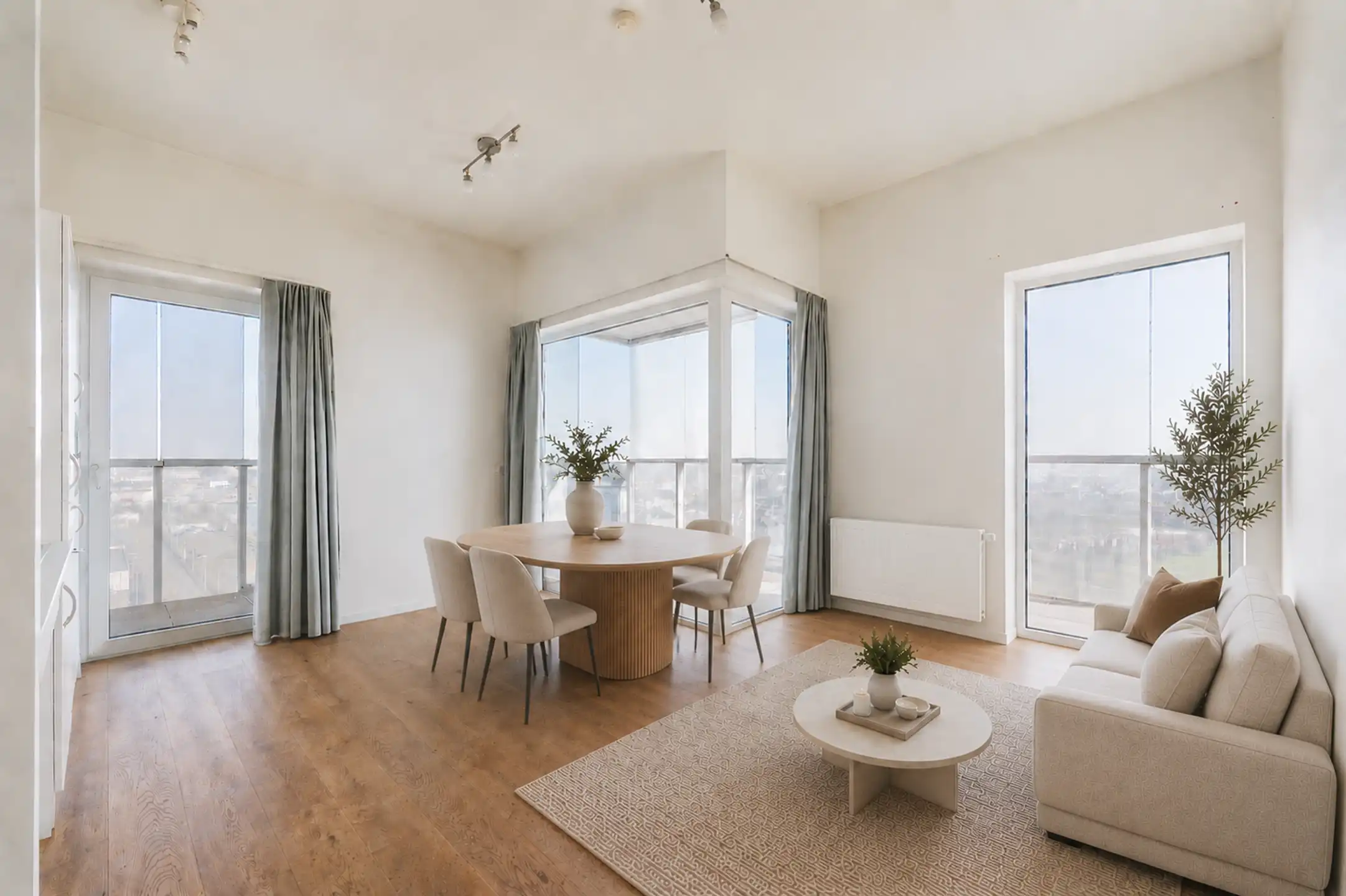 Hoekappartement met panoramisch terras 15 m² foto {{pictureIndex}}
