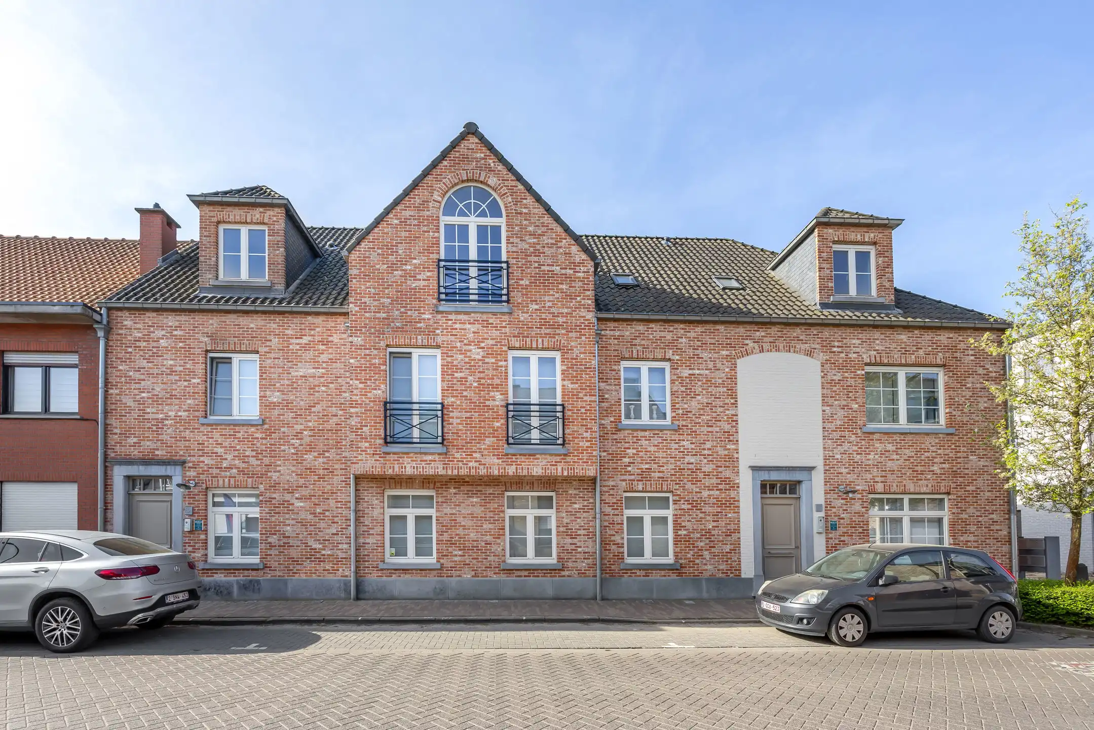 Lichtrijk dakappartement met zuidterras foto {{pictureIndex}}