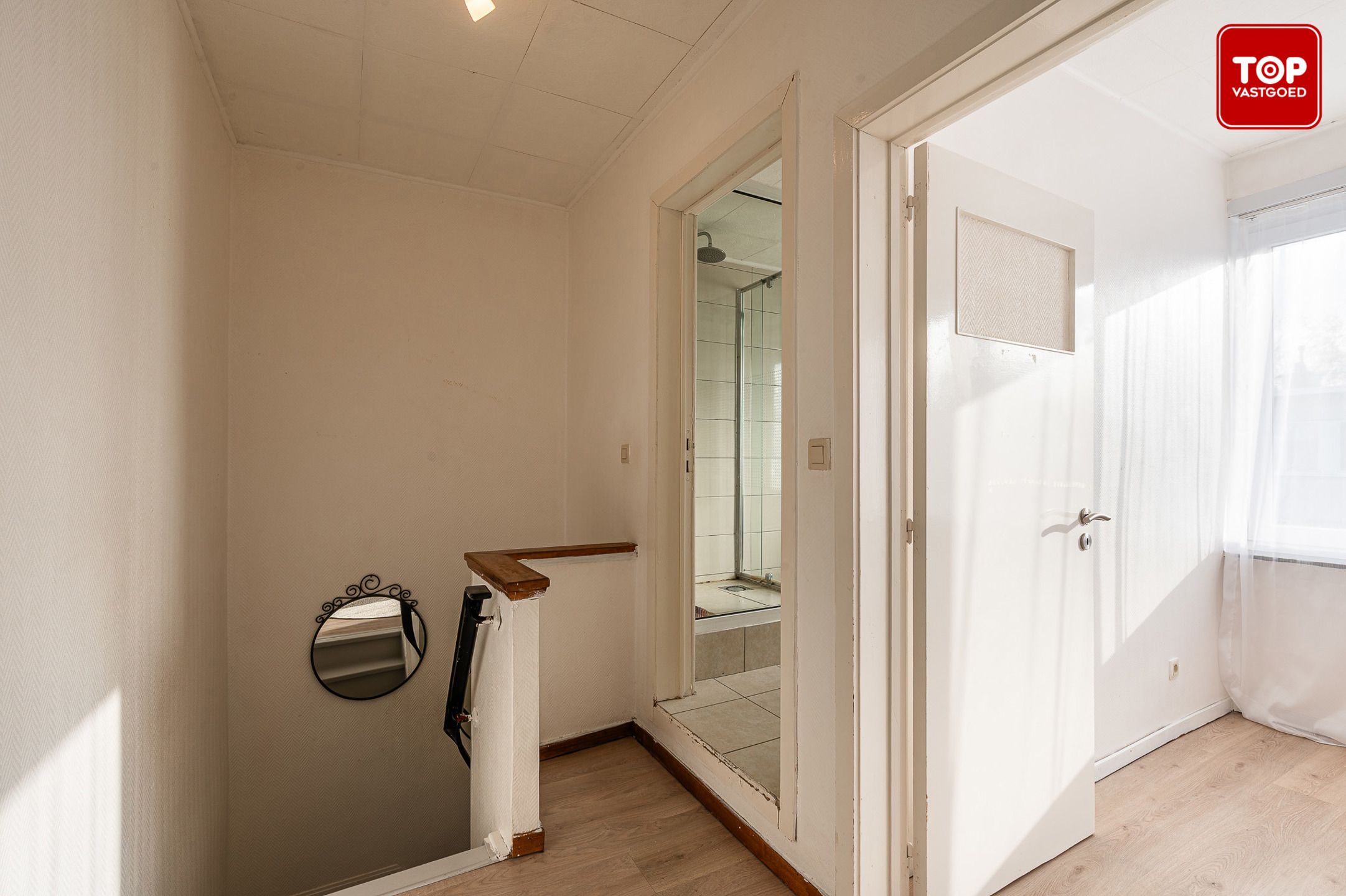 Goed onderhouden woning met 3 slaapkamers foto 11