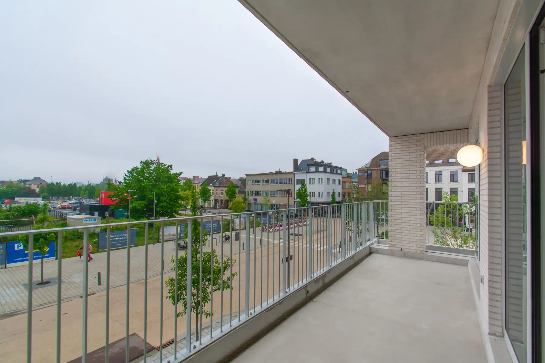 Prachtig instapklaar 2k. app. met terras (Lobroekplein) foto 6