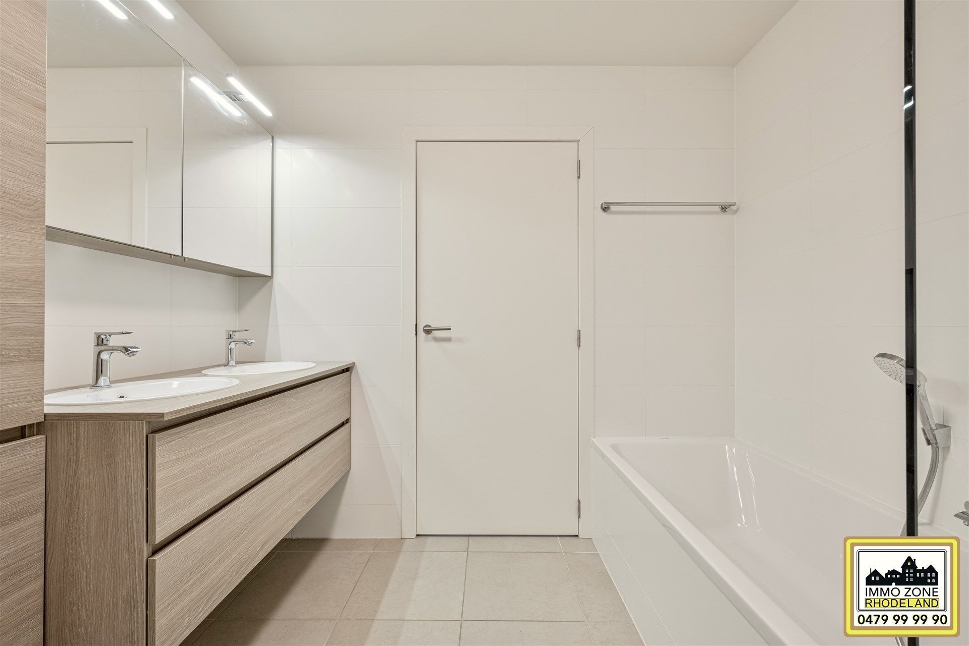 Prachtig appartement met 2 slpks en 2 terrassen op de markt foto 16