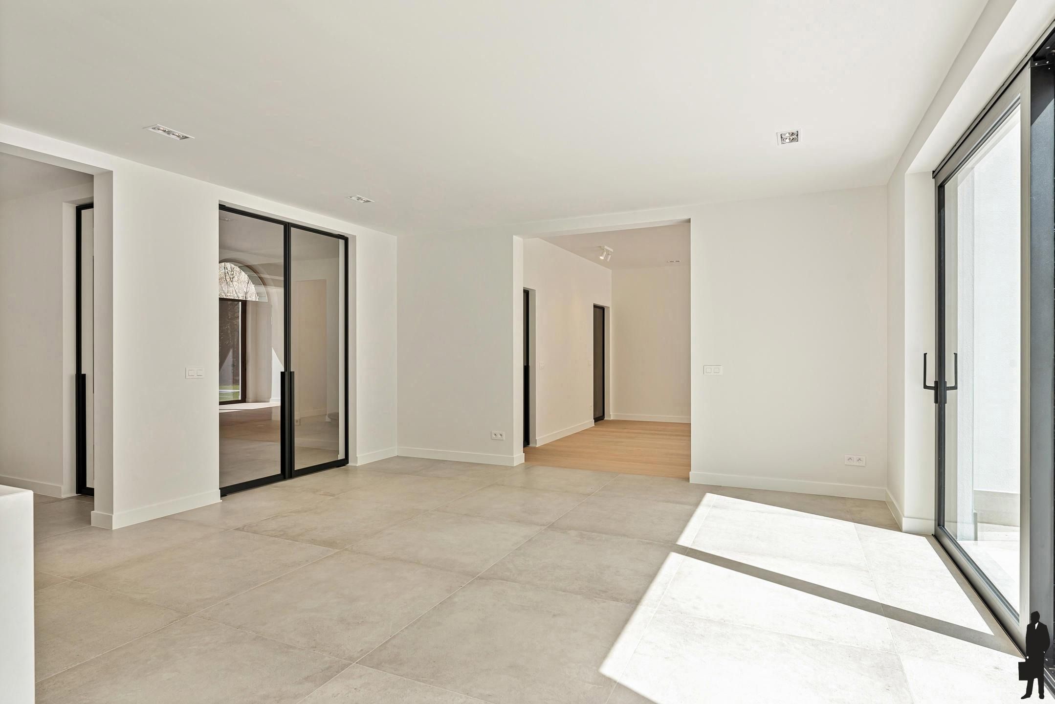 Gerenoveerde villa (ca. 3.628 m²) in een doodlopende straat! foto 9