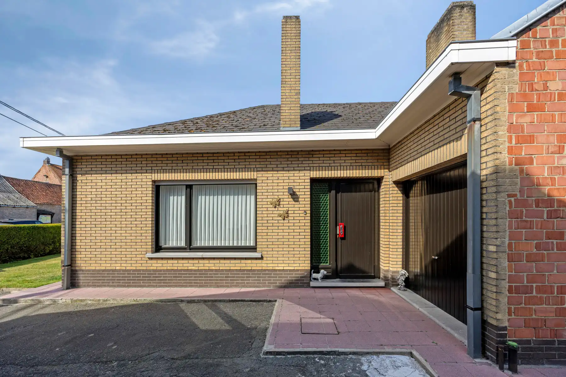 TE KOOP - bungalow met 3 slaapkamers en loods te Lede foto 2