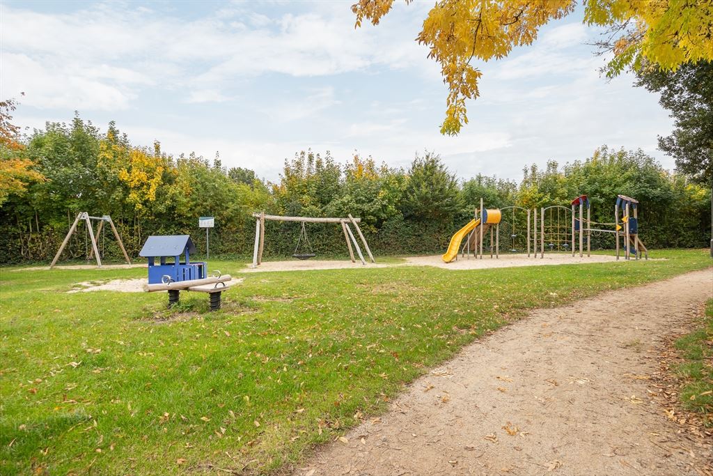 Ruime bel-etage met 3 slpk en gezellige tuin foto 28