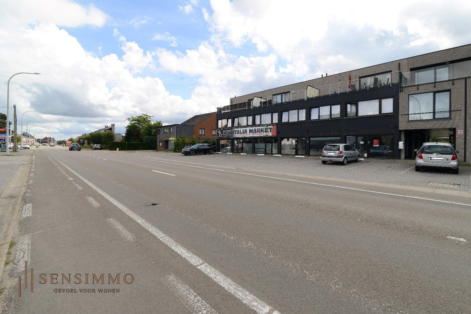 Moderne winkelruimte geschikt voor allerlei doeleinden te Houthalen-Oost foto 6