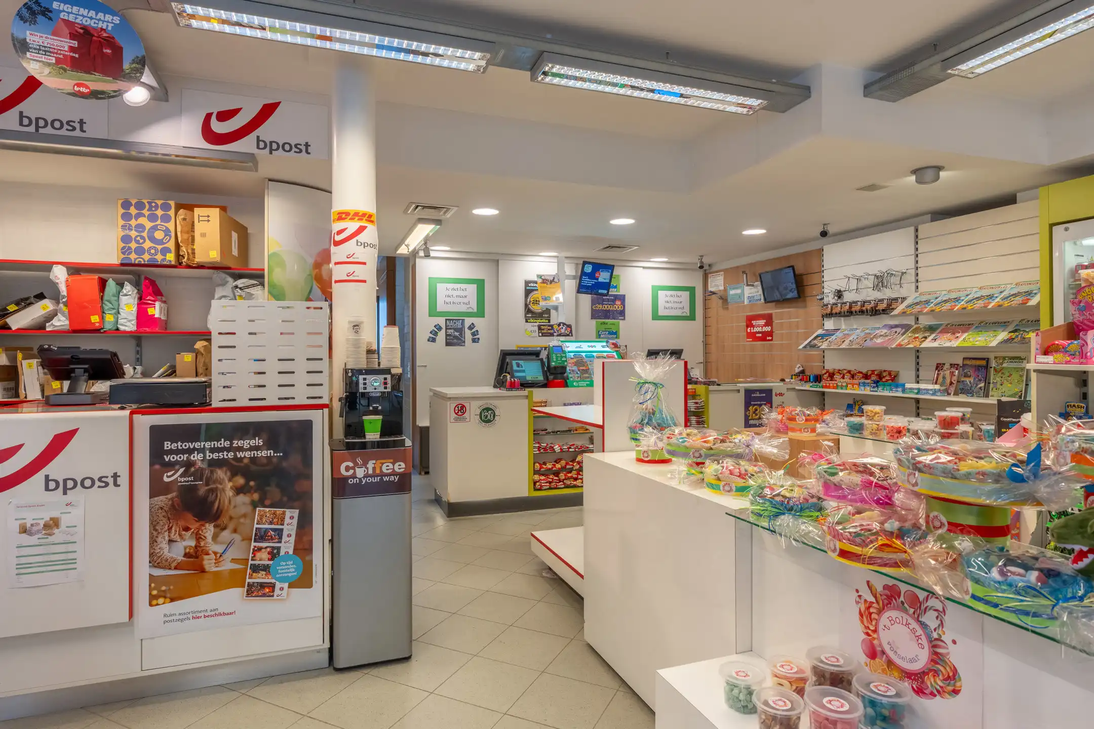 Interessant handelspand met woonst op gunstige locatie foto 8