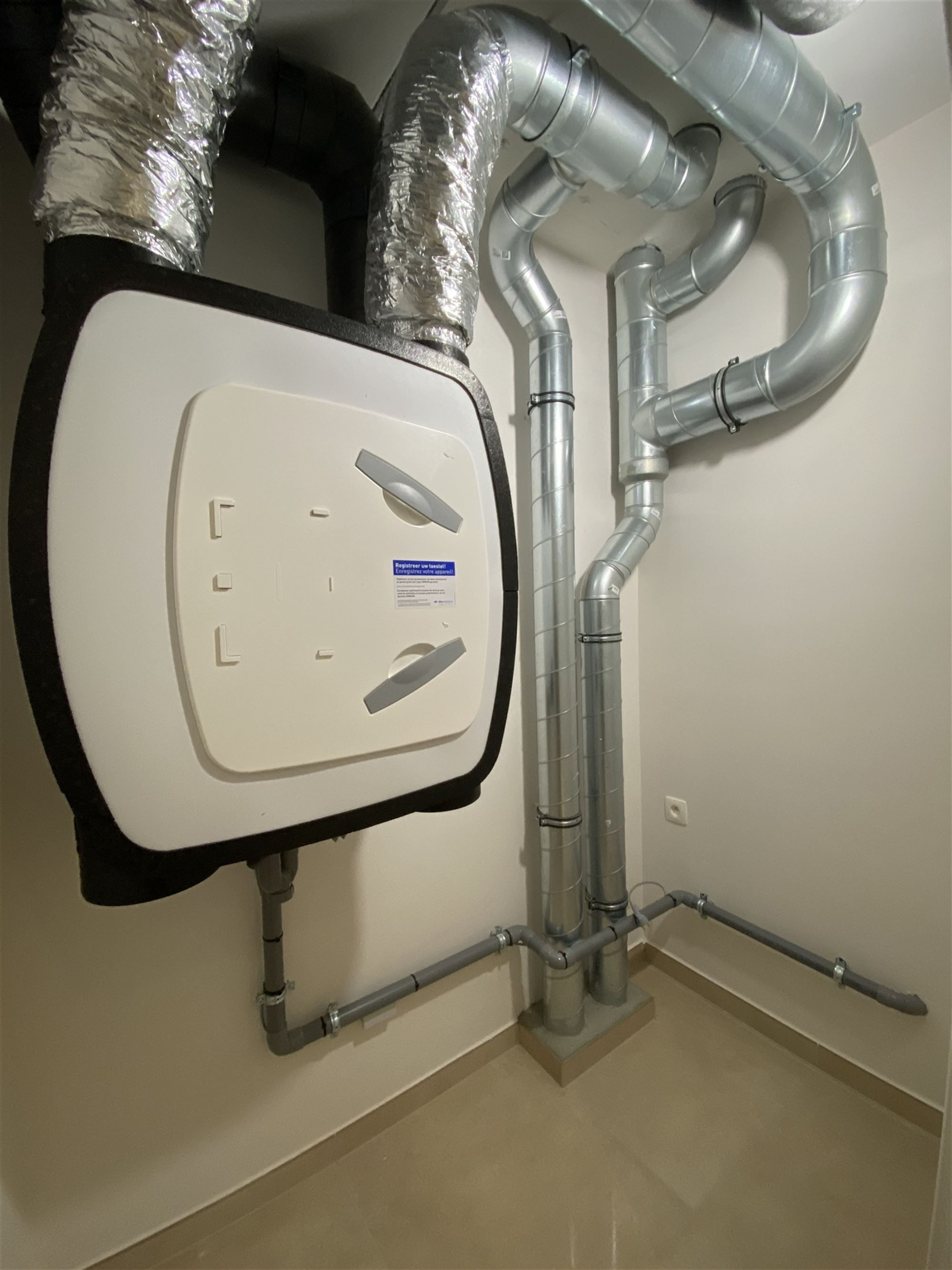 Nieuwbouwwoning te Kluizen met optimale ruimteverdeling en hedendaagse afwerking foto 27