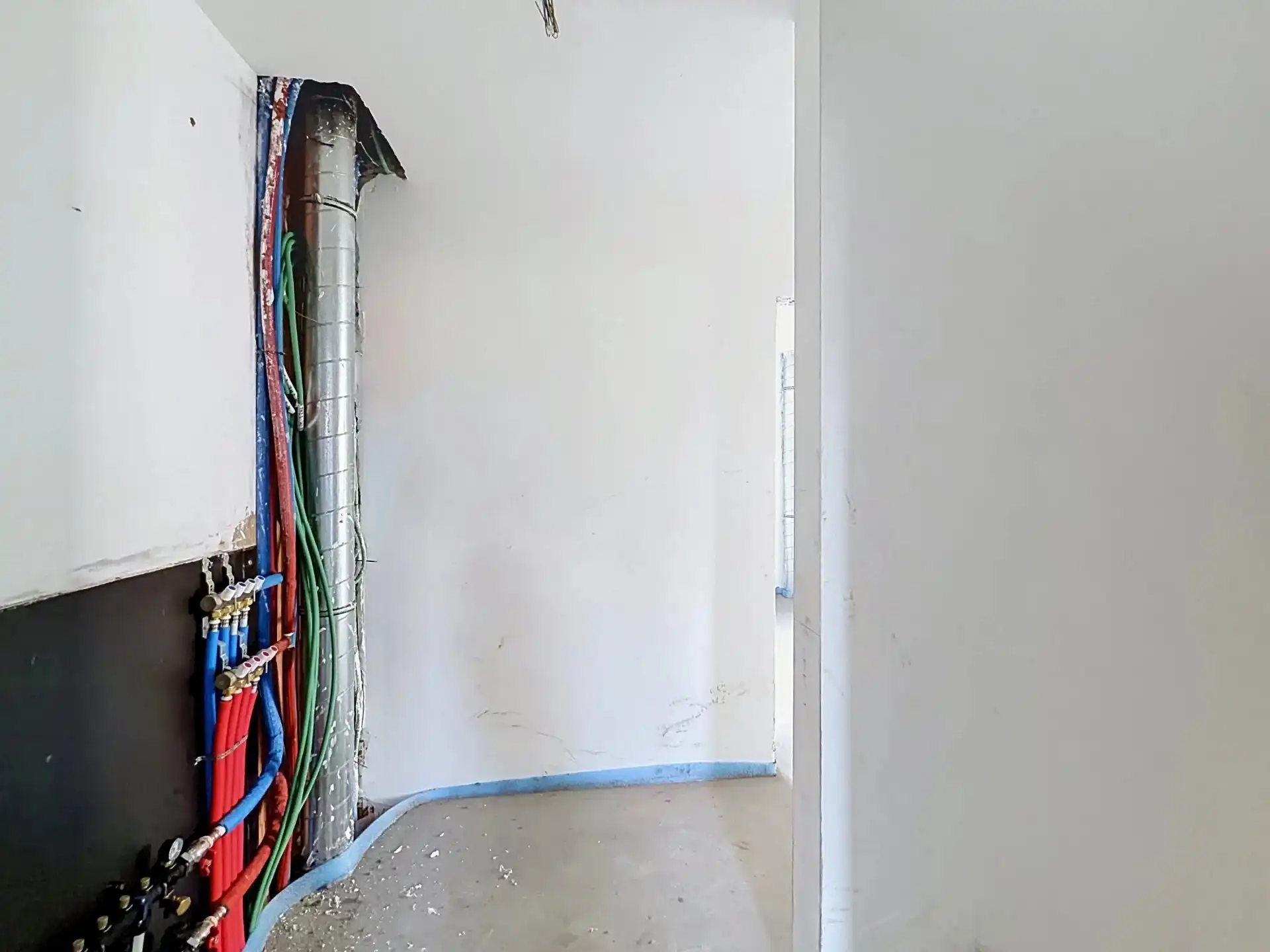 Moderne halfopen nieuwbouwwoning op een topligging nabij het centrum van Lommel foto 21