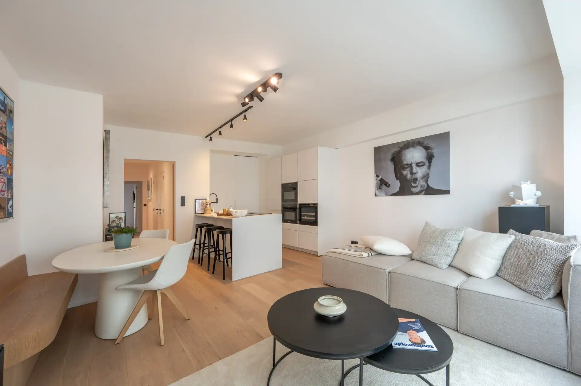 Prachtig twee slaapkamer appartement met zijdelings zeezicht, vlak bij de Kustlaan foto 6