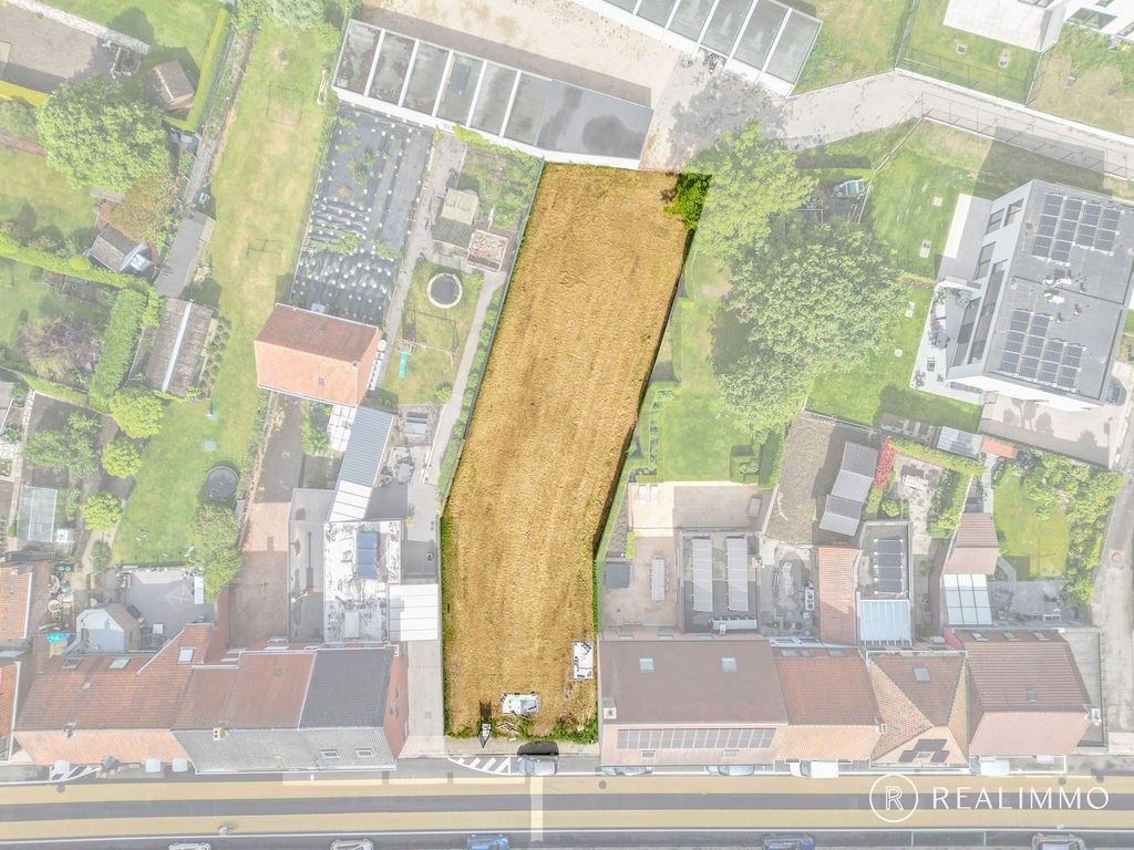 751m² bouwgrond te Sint-Lodewijk! Ideaal voor wonen & werken foto 5