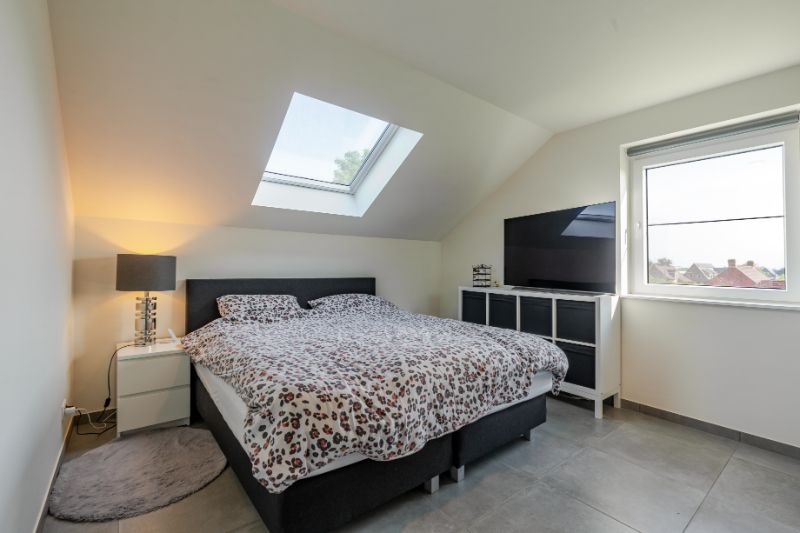 Mooi recent instapklaar appartement 2 slaapkamers foto 9